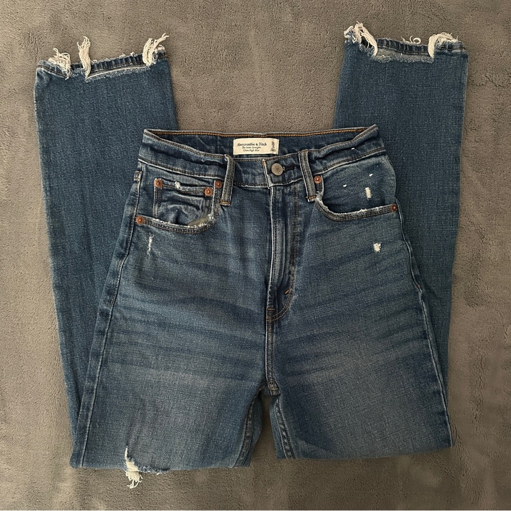 Abercrombie and Fitch The Ankle Straight Ultra High Rise